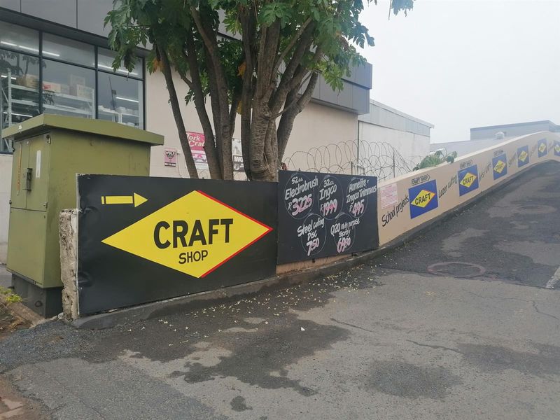 Manaba Business Hub. Unique Investment Opportunity - Craft Shop with Residential Unit - Photo 4