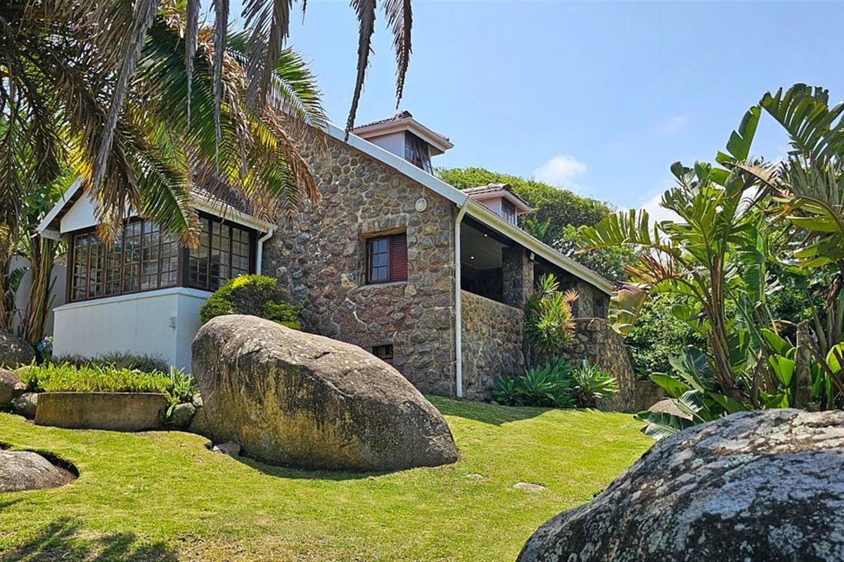 Enchanting, Stone House... Unique! - Photo 2