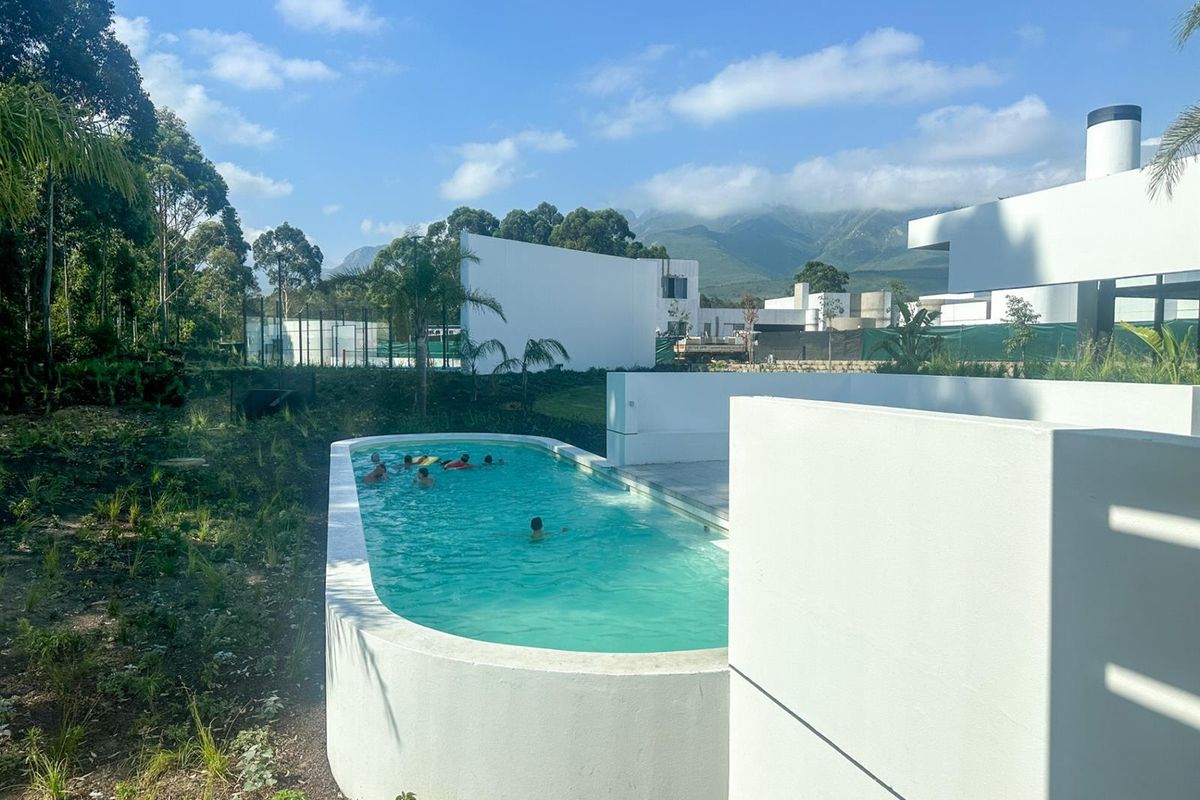 Sophisticated Contemporary Living in Arbour Nature Estate, George - Photo 4