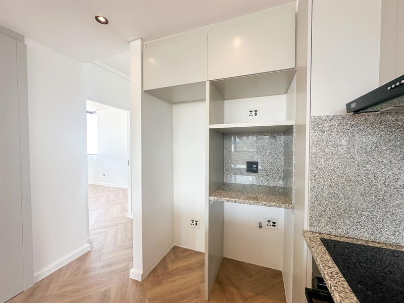 Sophisticated Contemporary Living in Arbour Nature Estate, George - Photo 9