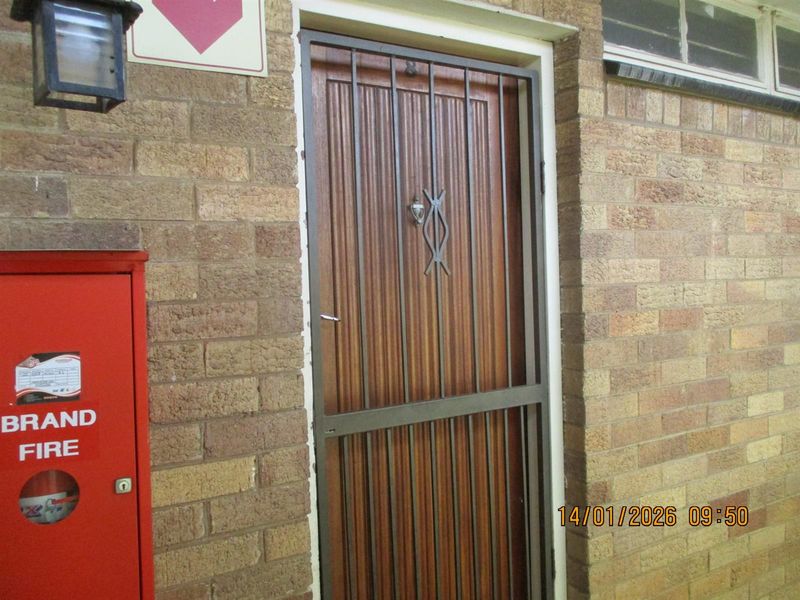 2 Bed Apartment For Sale in Birchleigh - Photo 6