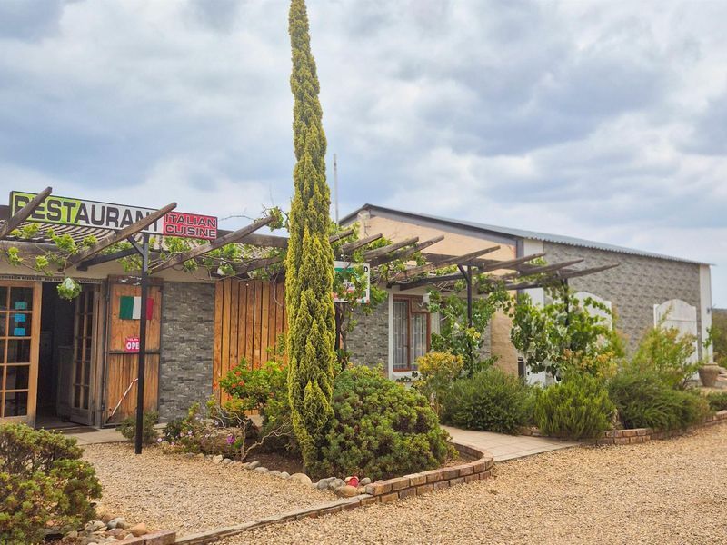 Established Italian Restaurant and Lifestyle Property for Sale on the R62 - Calitzdorp - Photo 2