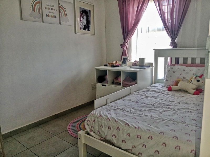 Luxurious 2 Bedroom Apartment To Rent in Theresa Park at Forest View security Estate, Pretoria North - Photo 8