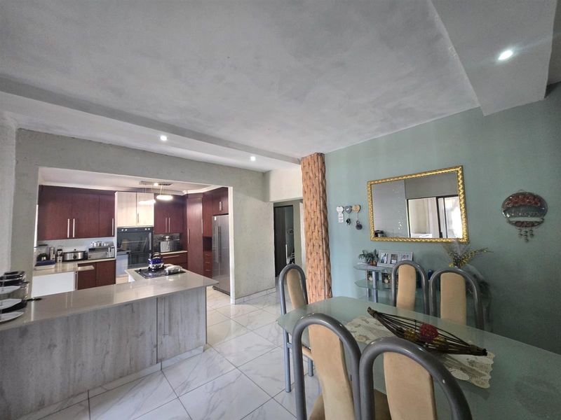 Guest House or Extended Family Home with Dual-Living Layout - Photo 9