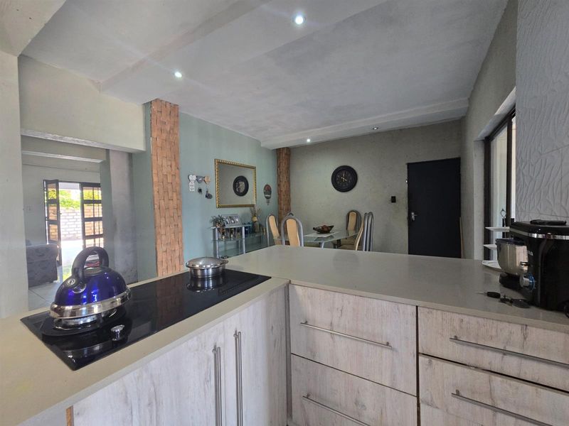 Guest House or Extended Family Home with Dual-Living Layout - Photo 7