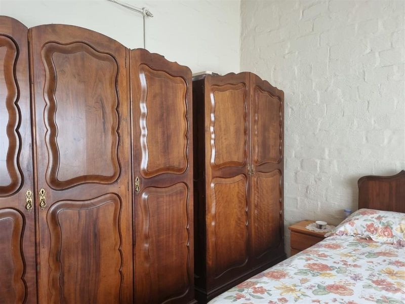 3-Bedroom Duplex for Sale in Bonteheuwel, Cape Town - Photo 8