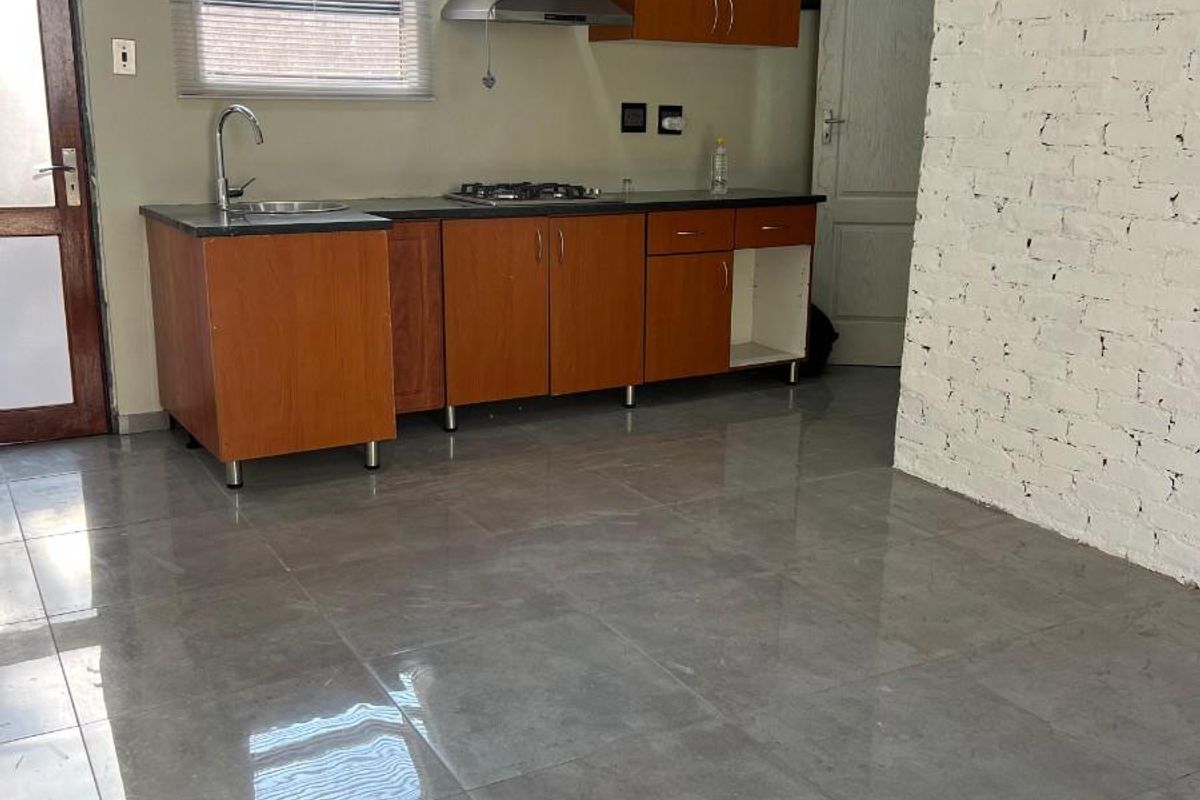 House For Sale in Lombardy East, Lombardy, Johannesburg - Photo 3