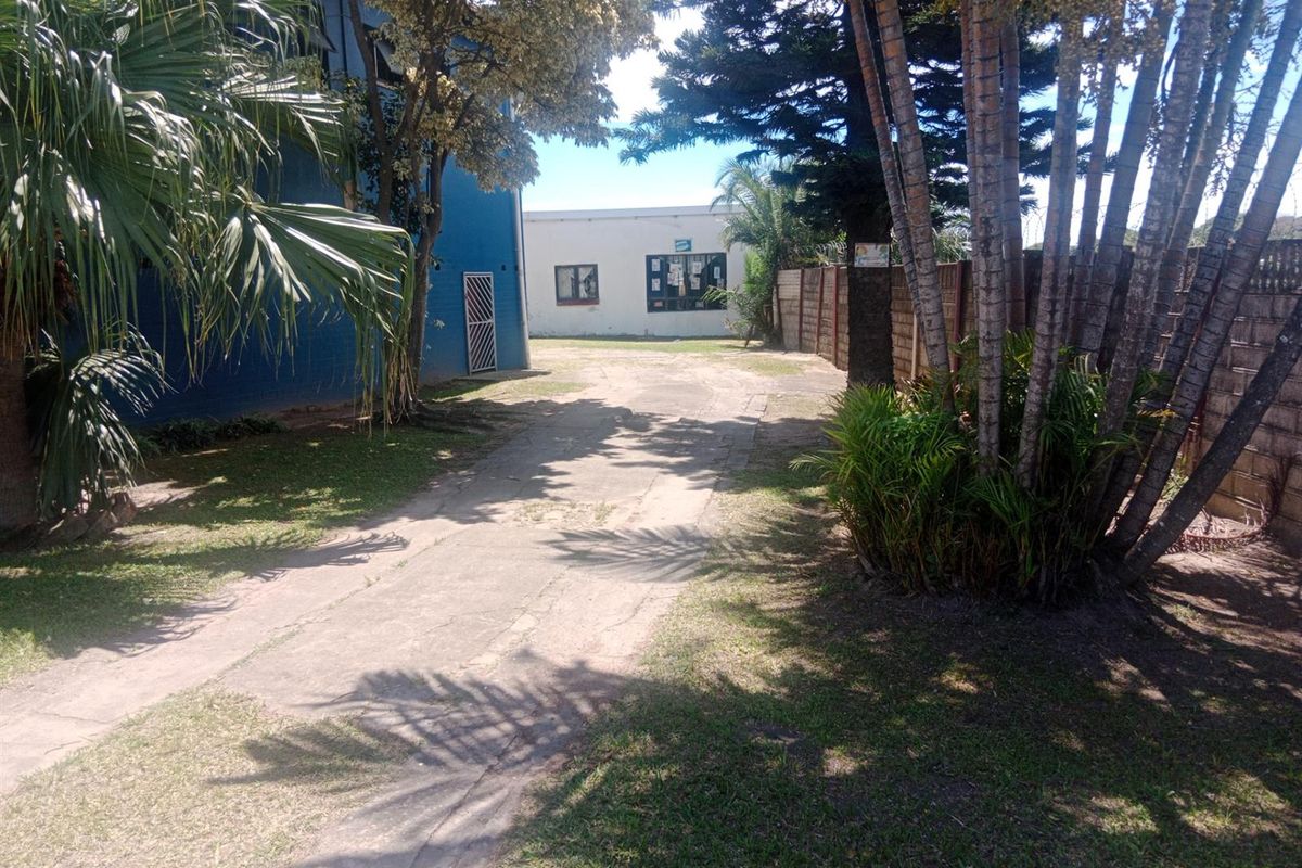 Investment House For Sale in Bellair, Durban, KwaZulu Natal - Photo 3
