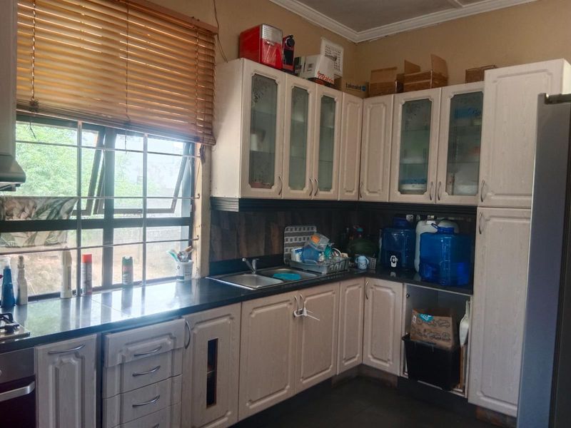 Investment House For Sale in Bellair, Durban, KwaZulu Natal - Photo 10