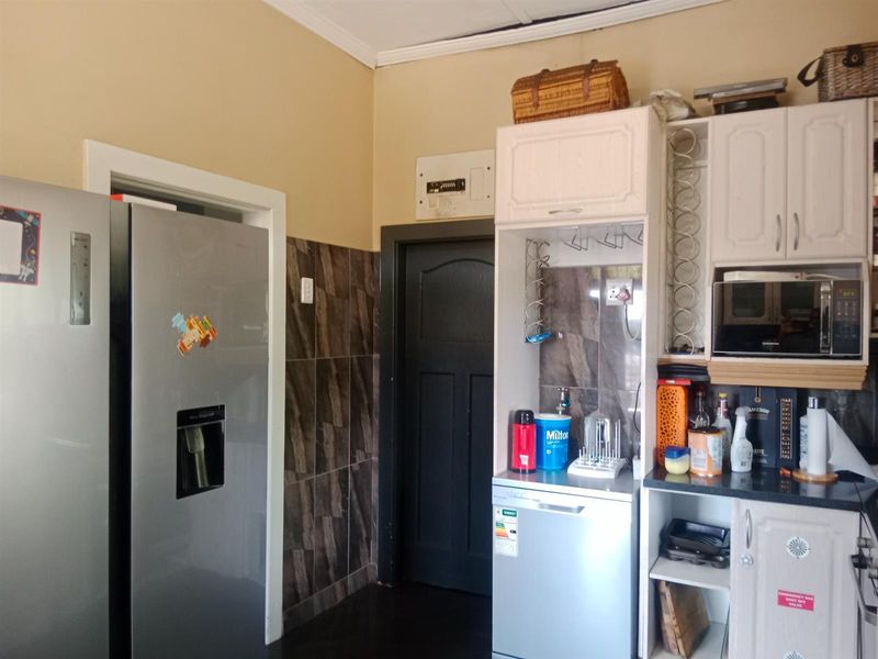 Investment House For Sale in Bellair, Durban, KwaZulu Natal - Photo 9