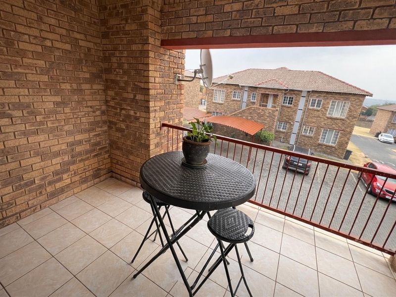 Modern 2-Bed, 2-Bath Apartment in Leopard Rock, Erand Gardens - Prime Midrand Location - Photo 10