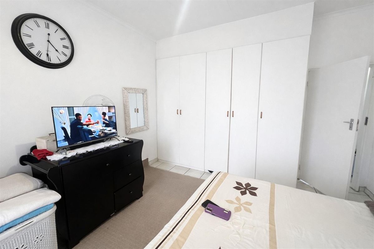 Modern 2-Bed, 2-Bath Apartment in Leopard Rock, Erand Gardens - Prime Midrand Location - Photo 2