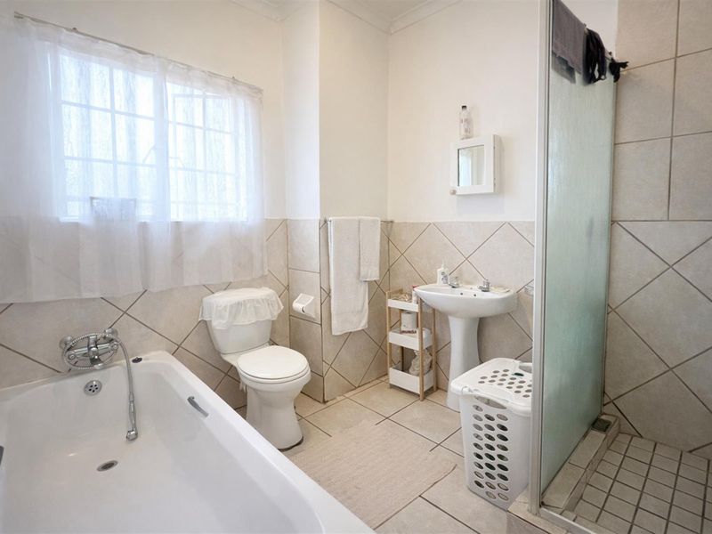 Modern 2-Bed, 2-Bath Apartment in Leopard Rock, Erand Gardens - Prime Midrand Location - Photo 8