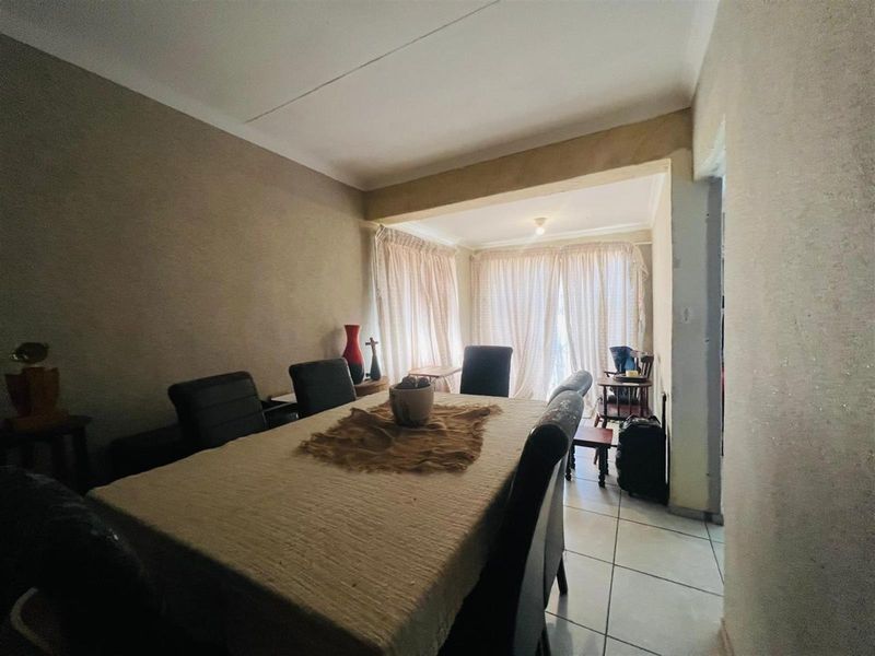 House For Sale in Vaalpark, Sasolburg - Photo 6