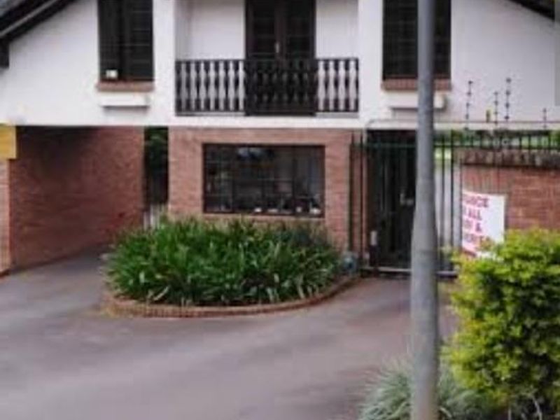 3 bed 2 bath Townhouse For Sale in upmarket waltdorf estate chase valley,pietermaritzburg - Photo 6