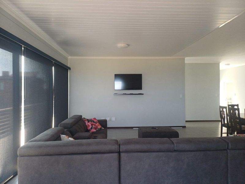 House For Sale in Stilbaai Oos, Stilbaai - Photo 10