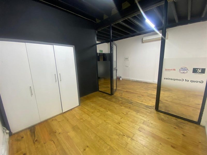 Retail Space To Rent in Cape Town City Centre, Cape Town - Photo 6