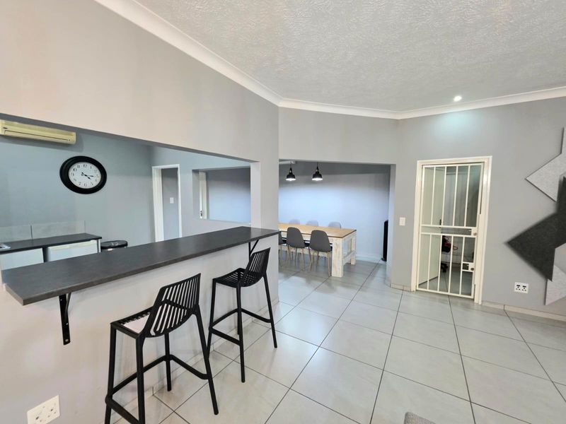 Stunning Furnished Prime Office Space In Sublime Parkmore Location - Photo 8