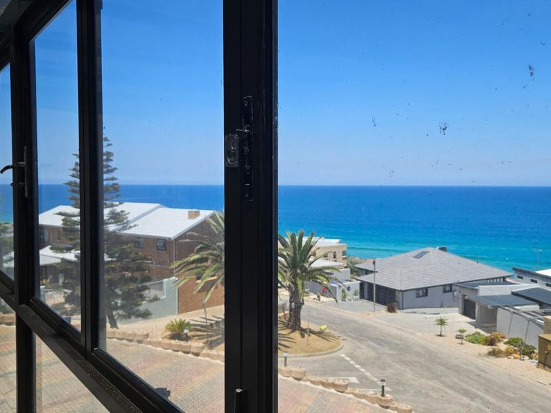 House For Sale in Dana Bay - Photo 4