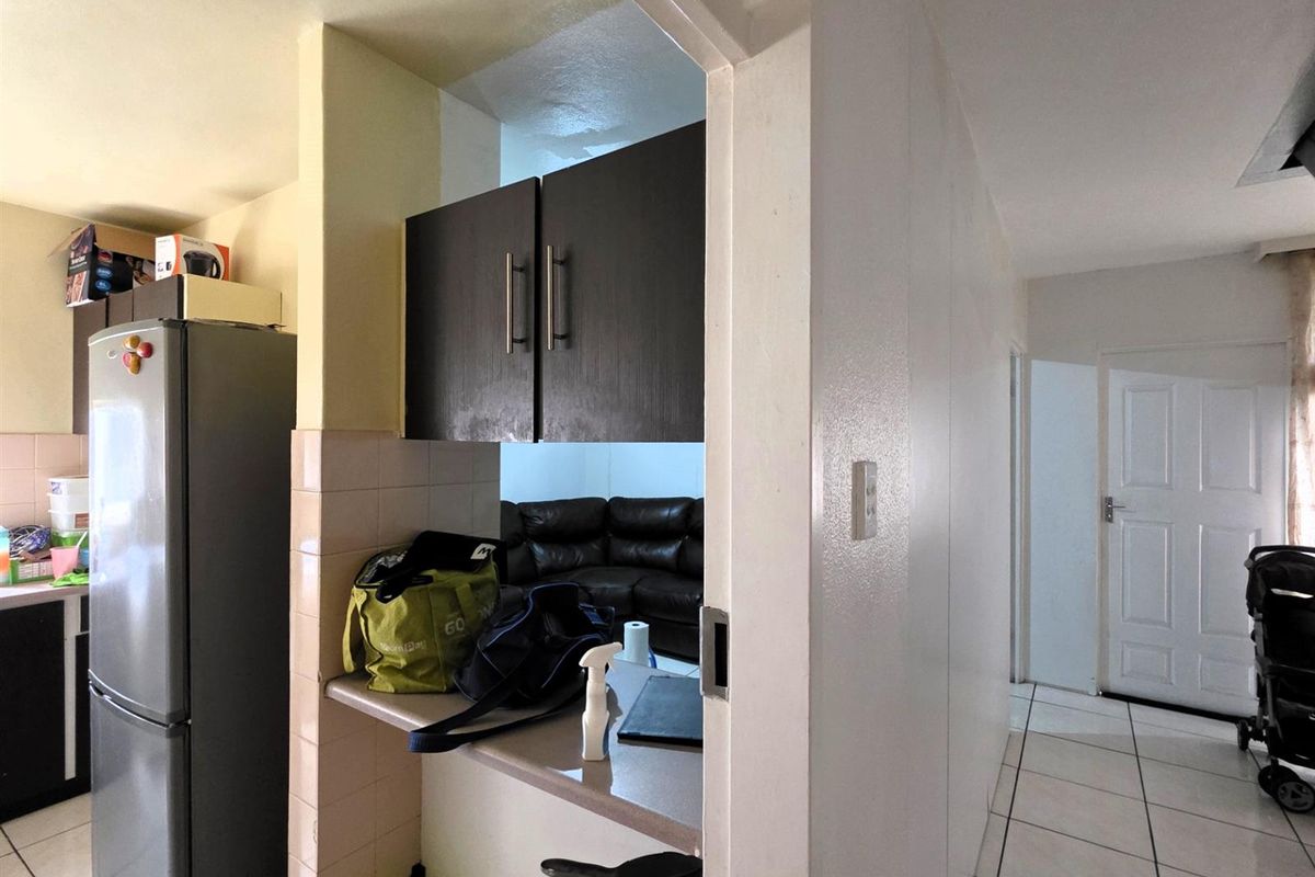 Premium 3-Bed Duplex Apartment, with Urban Convenience in Prime Arcadia - Photo 5