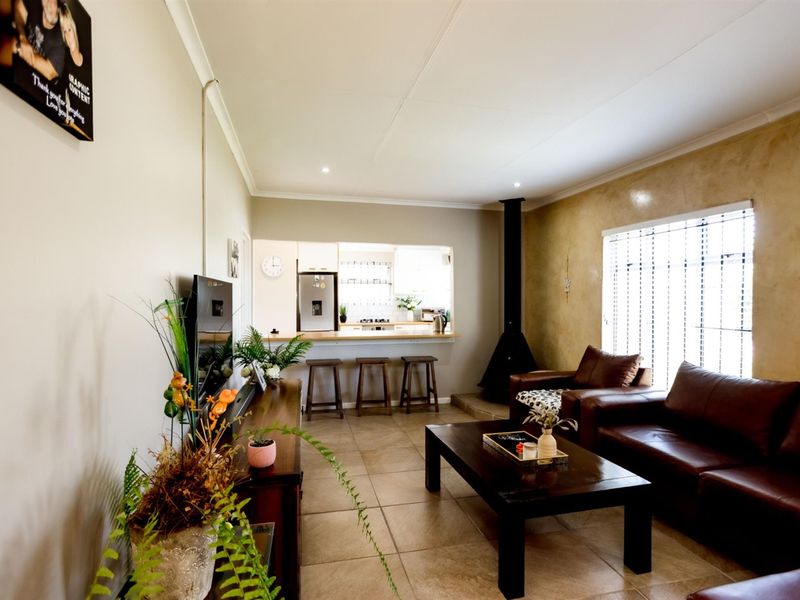 House For Sale in Richmond Estate, Goodwood - Photo 6