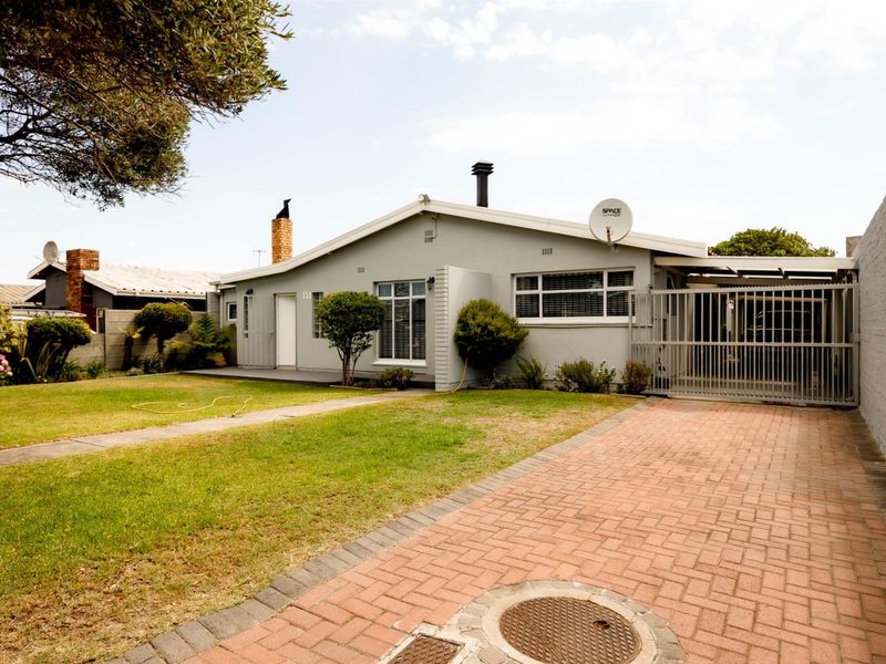 House For Sale in Richmond Estate, Goodwood - Photo 2