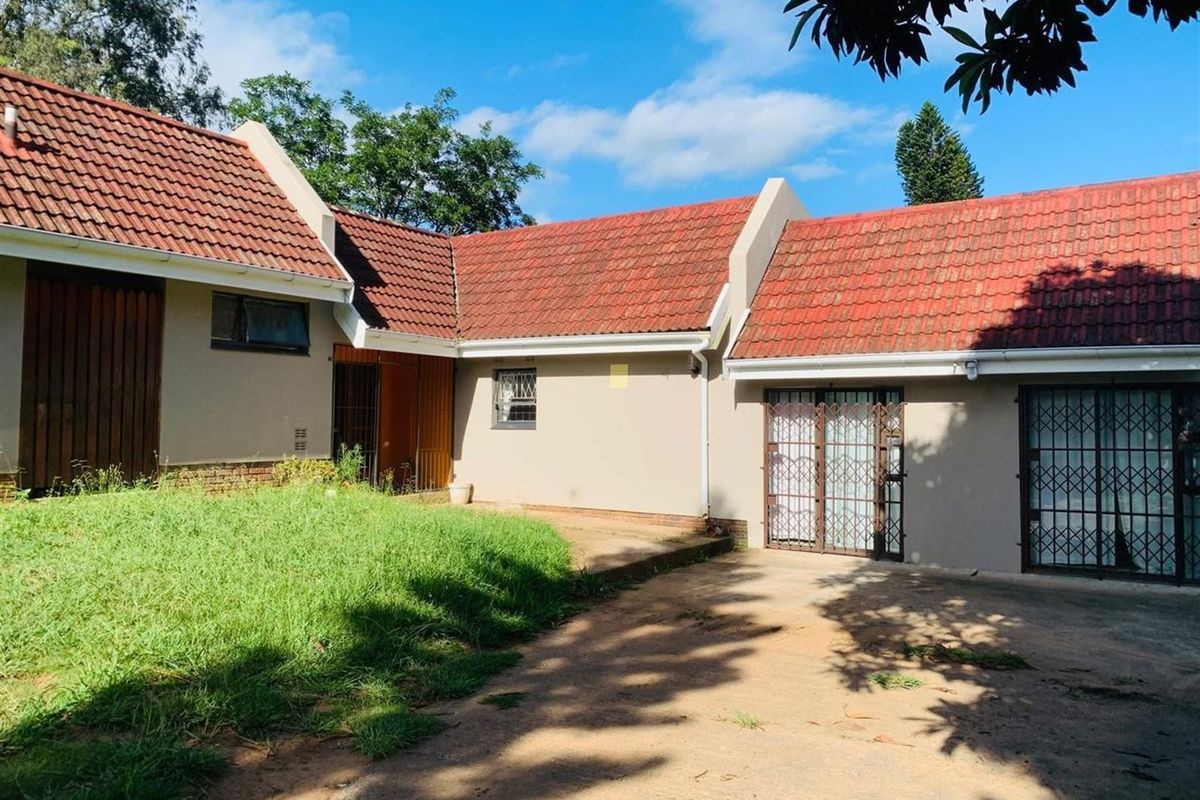 Property To LET Butterworth - Photo 2