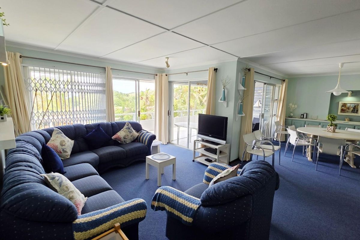 Beautiful Beachfront Apartment For Sale in Ramsgate, sold fully furnished - Photo 4