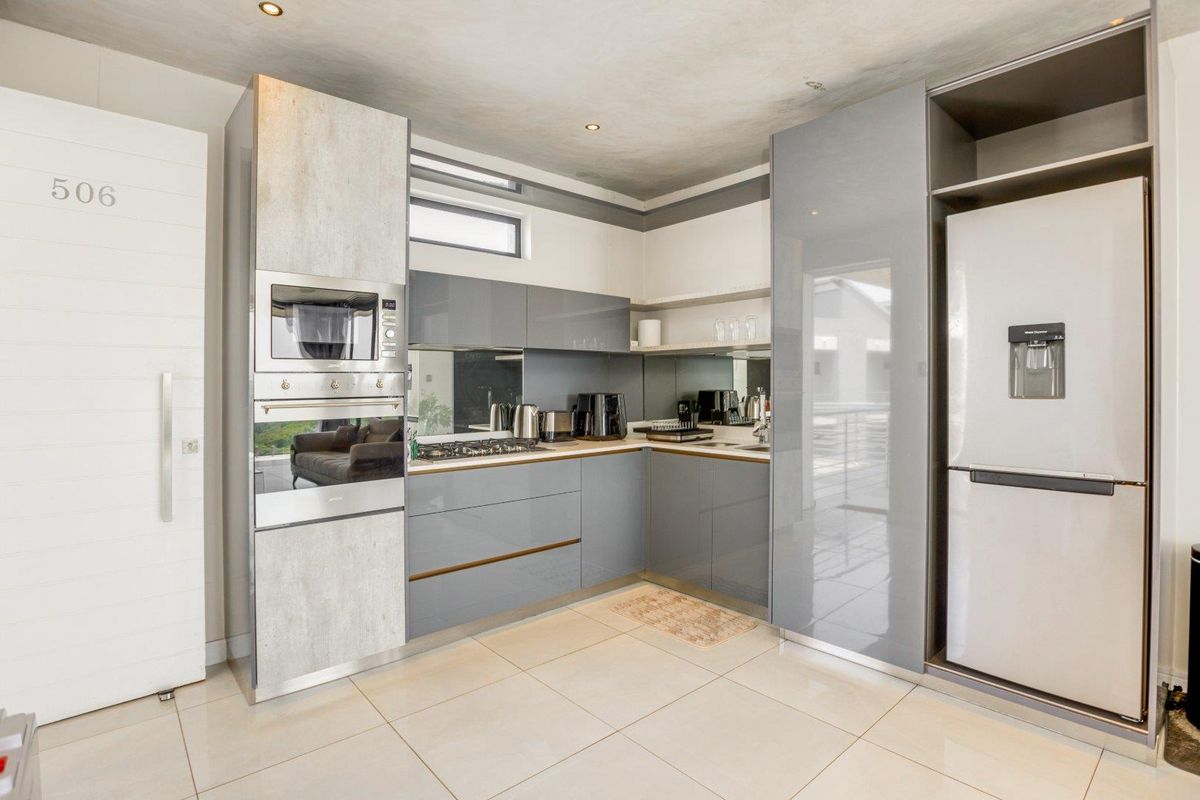 Penthouse Apartment For Sale in Houghton Estate, Johannesburg - Photo 4