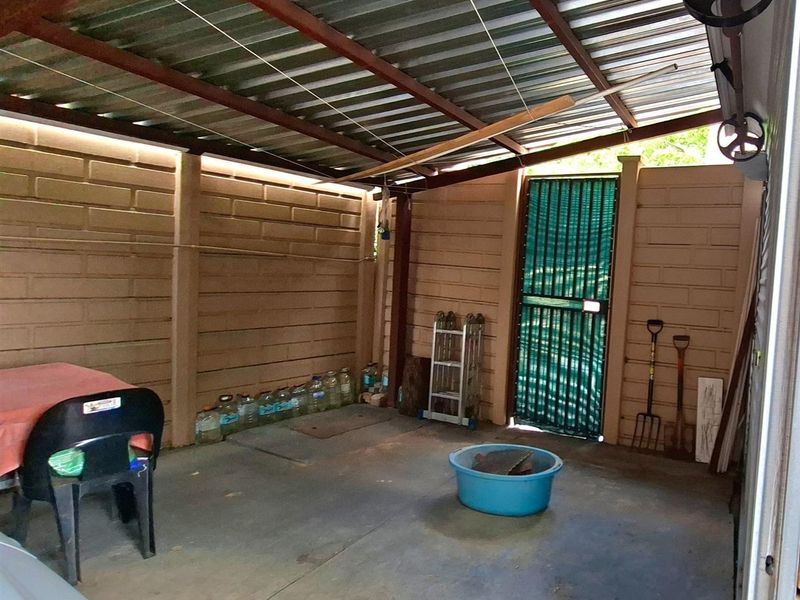 A hidden two-bedroom gem, tucked away in the far corner of a beautiful complex - Photo 10