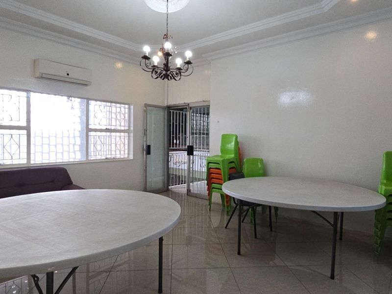 Professional Office Space Where Business Meets Convenience - Photo 5