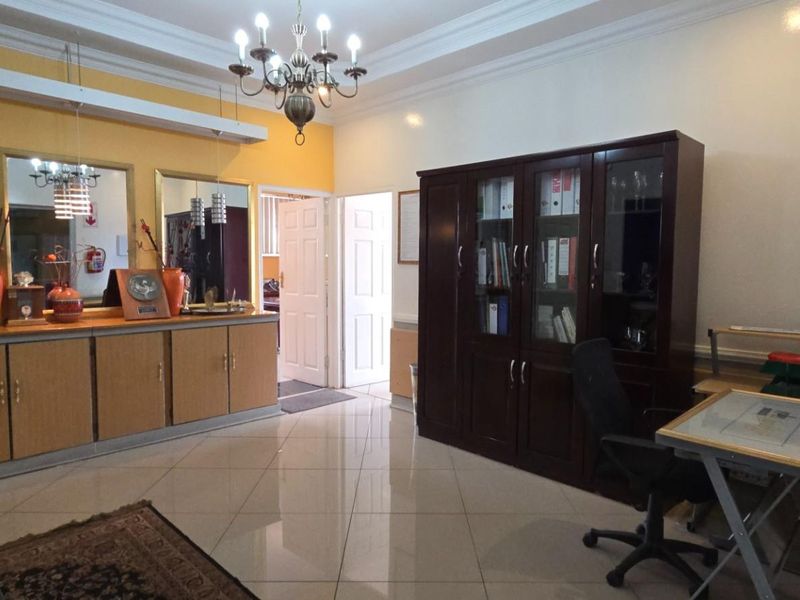 Flexible Office Space for Professionals Who Need More - Photo 2