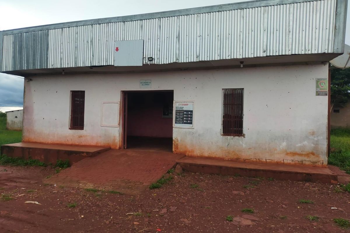 Bottle For Sale in Thohoyandou Rural, Tshamavhudzi - Photo 3