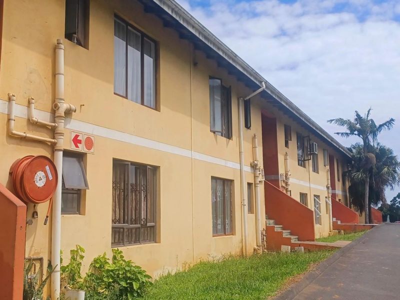 2 Bed 1 Bath ground floor apartment for sale in woodhaven park in durban - Photo 6
