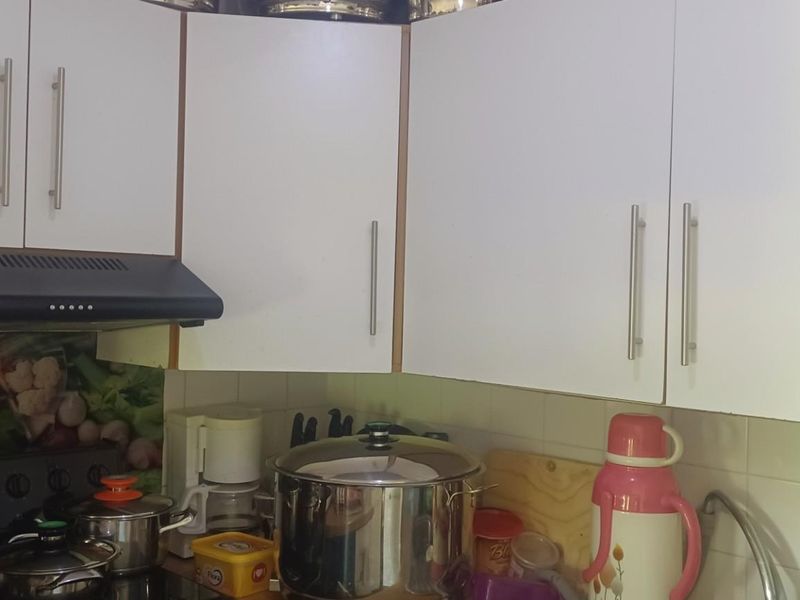 2 Bed 1 Bath ground floor apartment for sale in woodhaven park in durban - Photo 7