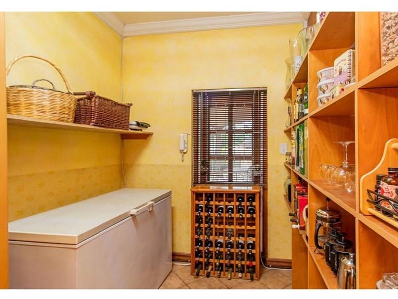 UNMATCHED INVESTMENT: Potential Rental Income R90 000 per month! - Photo 7