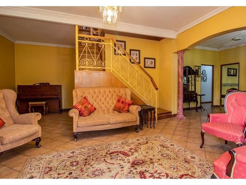 UNMATCHED INVESTMENT: Potential Rental Income R90 000 per month! - Photo 2