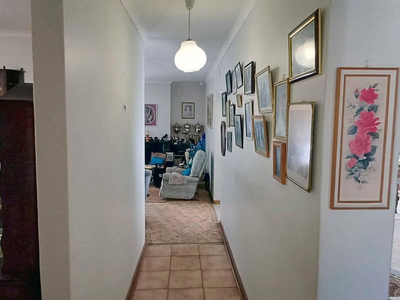 House Under Offer in Flamingo Park Welkom - Photo 9