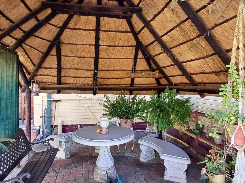 House Under Offer in Flamingo Park Welkom - Photo 6