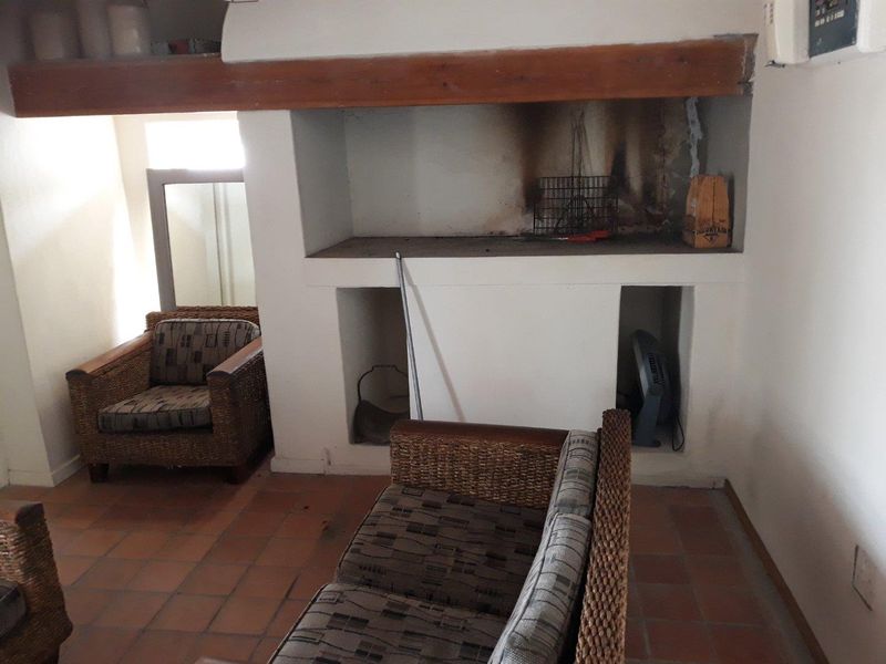 House For Sale in Albertinia - Photo 8