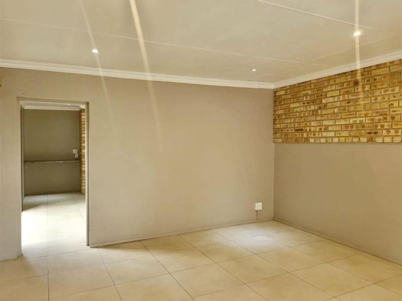 House For Sale in Arcon Park, Vereeniging - Photo 10