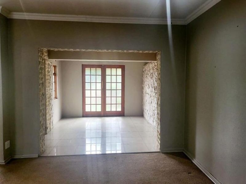 House For Sale in Arcon Park, Vereeniging - Photo 5