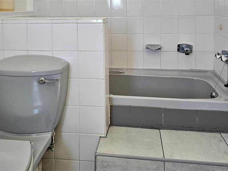 3 Bedroom PET and WHEELCHAIR  FRIENDLY BEACH APARTMENT - Photo 6