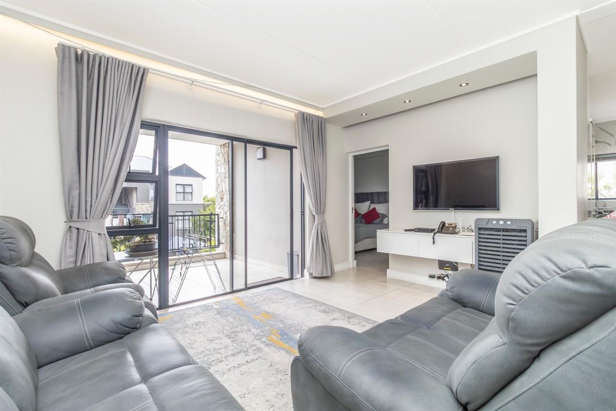 3 Bedroom Modern Furnished Apartment at Prestigious Polofields Lifestyle Estate - Photo 3