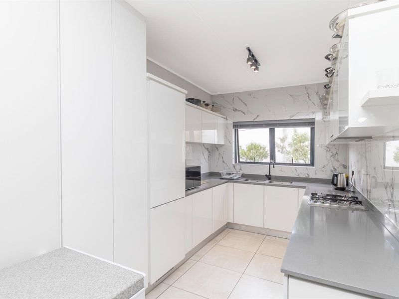 3 Bedroom Modern Furnished Apartment at Prestigious Polofields Lifestyle Estate - Photo 10