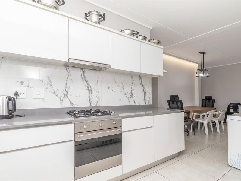 3 Bedroom Modern Furnished Apartment at Prestigious Polofields Lifestyle Estate - Photo 9