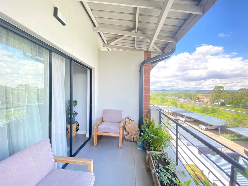 Apartment For Sale in Lonehill, Sandton - Photo 2