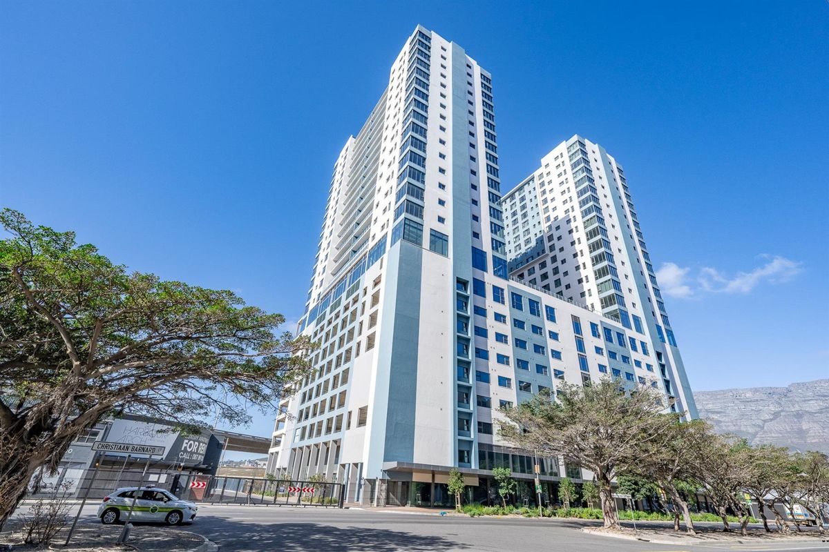 Apartments For Sale in Foreshore, Cape Town - Photo 2