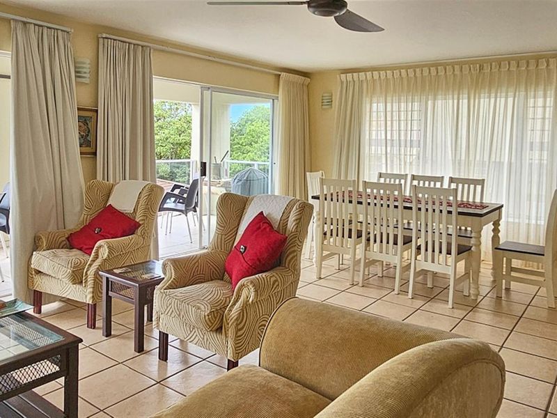 HUGE, Luxury 3 Bedroom Townhouse - Photo 8