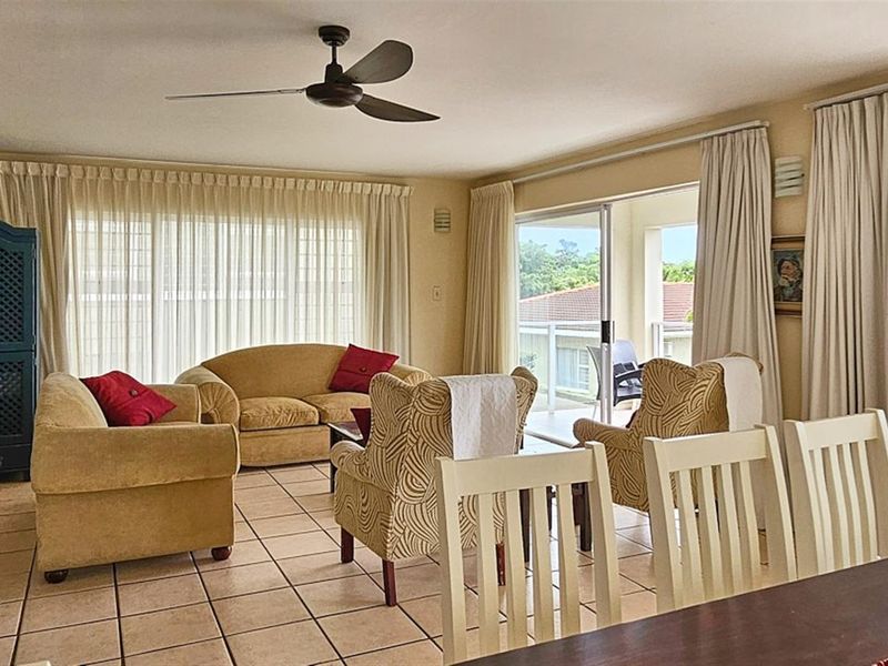 HUGE, Luxury 3 Bedroom Townhouse - Photo 7